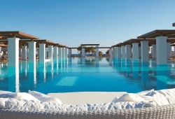 Grecotel_Amirandes_Exclusive_Resort_Pool