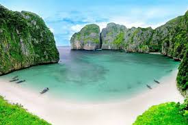 Остров Пхи Пхи Таиланд