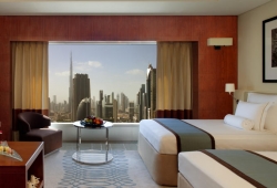 Jumeirah_Emirates_Towers_28