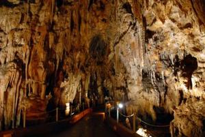 Экскурсия в Пещеру Алистрати