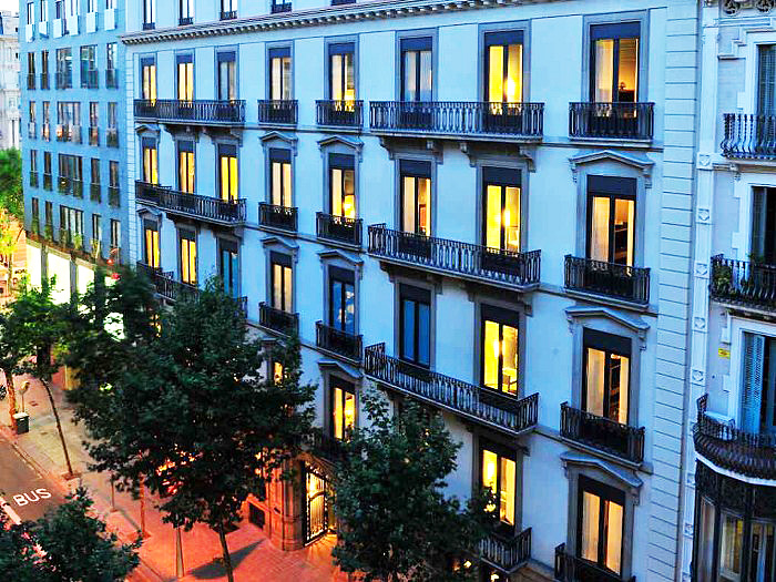 Отель  Alma Barcelona